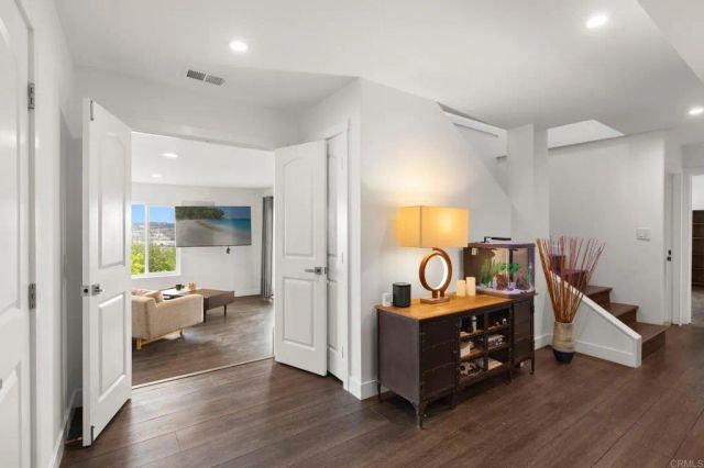 1414 Franciscan Way, San Diego, CA 92116