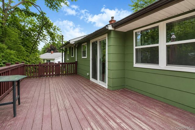 1 Windsor Road, Monroe, NY 10950