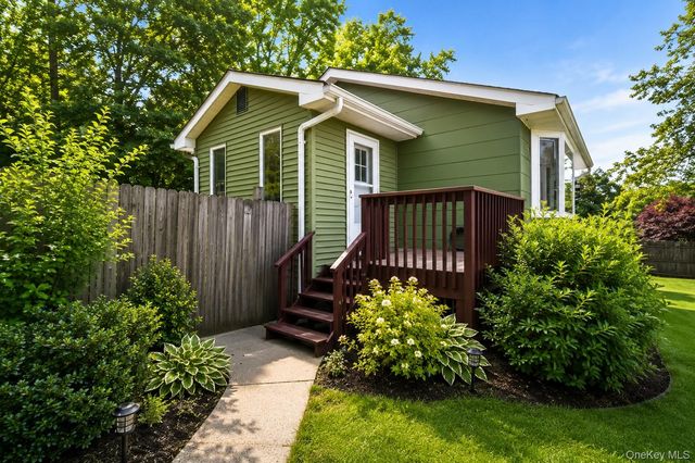 1 Windsor Road, Monroe, NY 10950