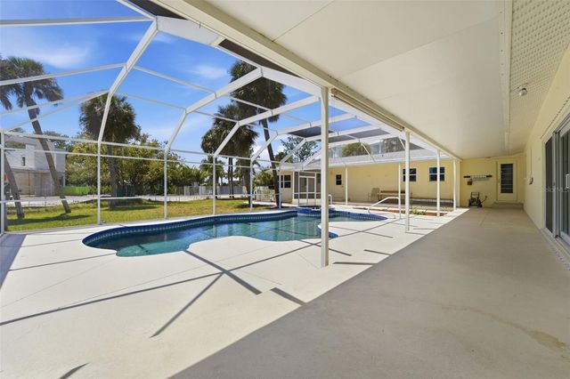 316 S MANGO STREET, Englewood, FL 34223
