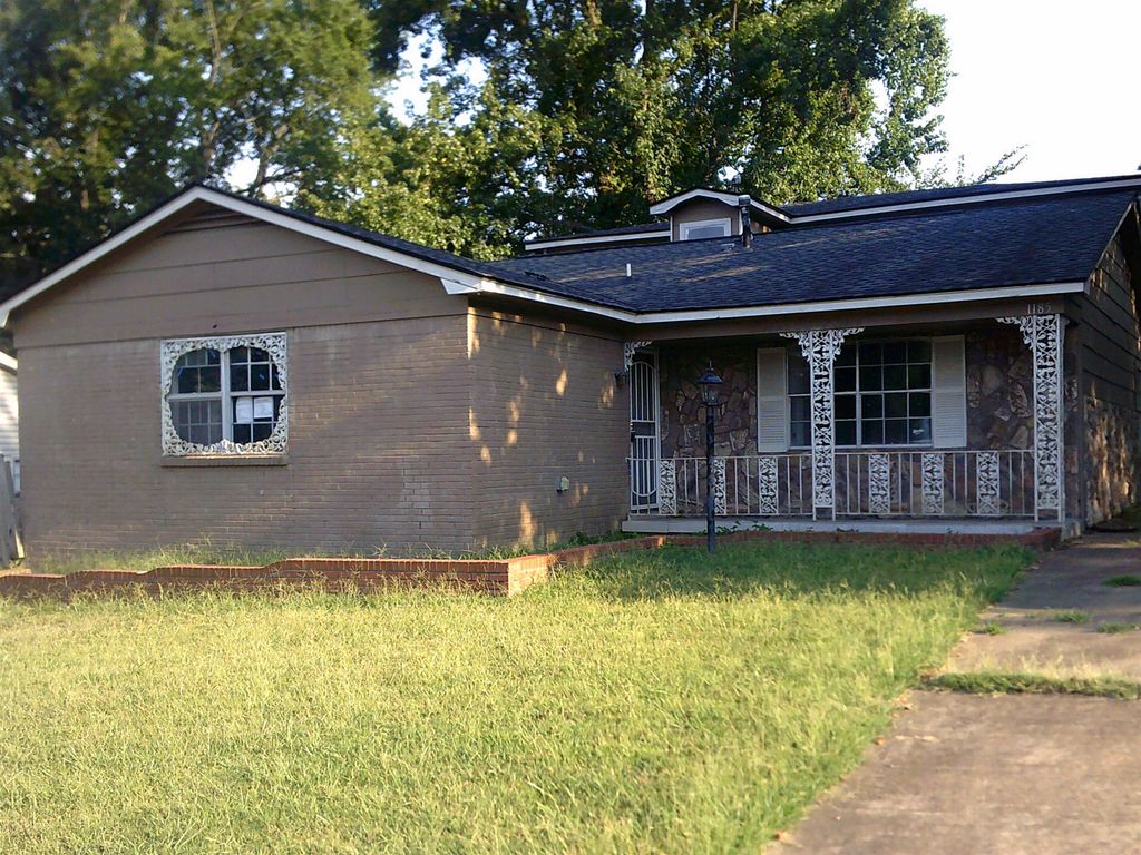 1185 CONNEMARA AVE, Memphis, TN 38109