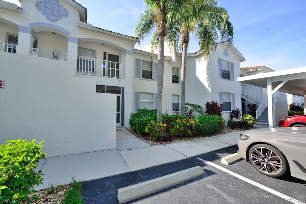 1042 Mainsail DR 823, Naples, FL 34114