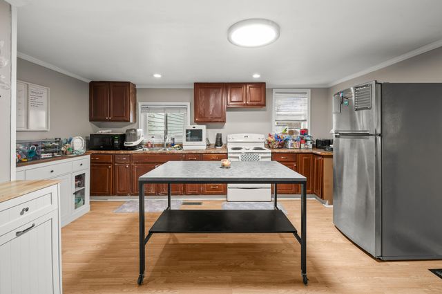 460 Green Street, Constantine, MI 49042