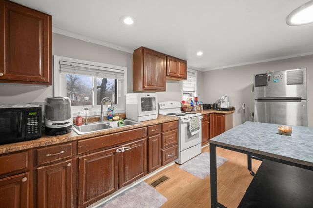 460 Green Street, Constantine, MI 49042