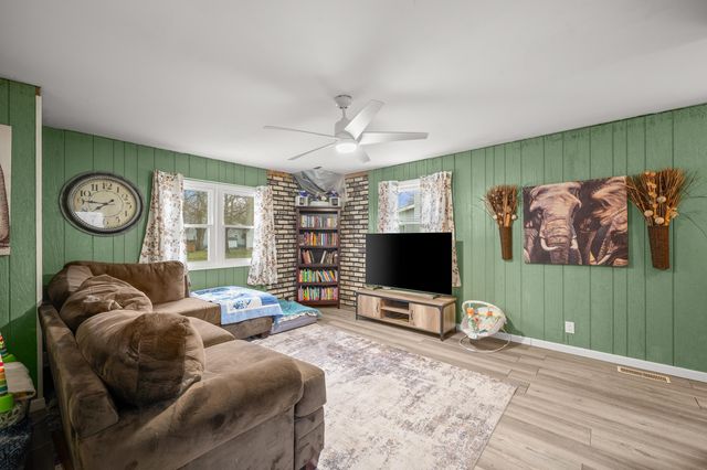 460 Green Street, Constantine, MI 49042