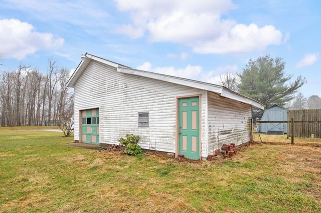 460 Green Street, Constantine, MI 49042