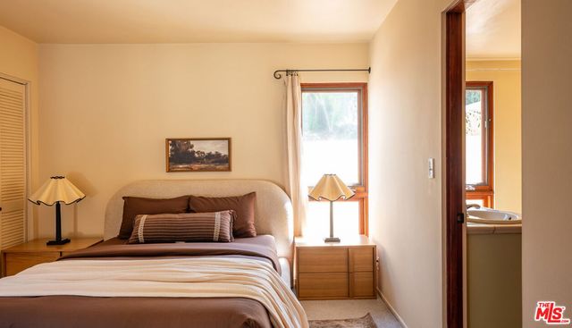 16141 Bayberry Place, Sherman Oaks, CA 91403