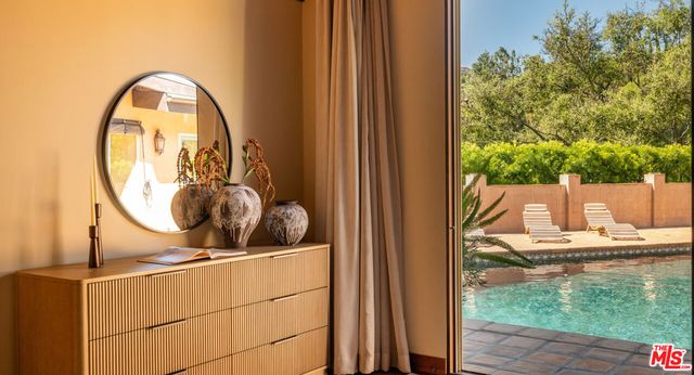 16141 Bayberry Place, Sherman Oaks, CA 91403