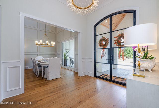 310 Lake Village Drive, Madison, MS 39110