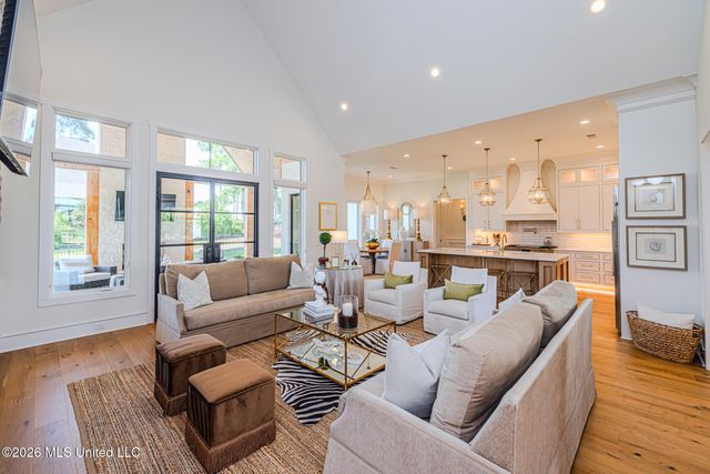 310 Lake Village Drive, Madison, MS 39110