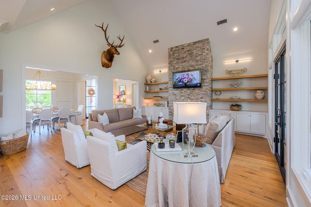 310 Lake Village Drive, Madison, MS 39110