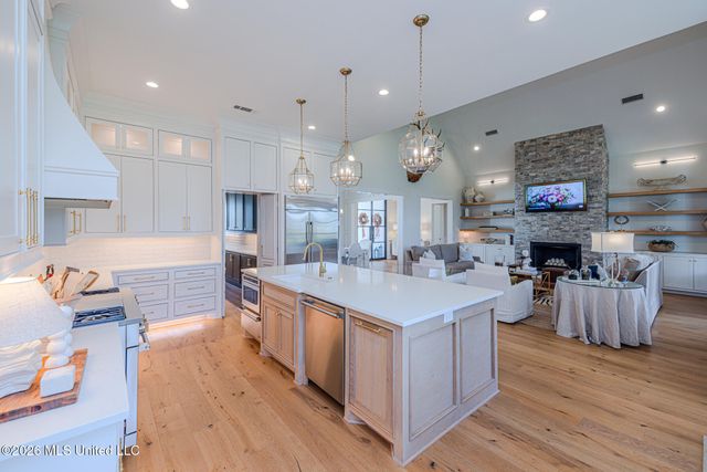310 Lake Village Drive, Madison, MS 39110