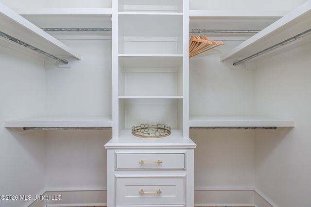 310 Lake Village Drive, Madison, MS 39110