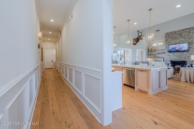 310 Lake Village Drive, Madison, MS 39110