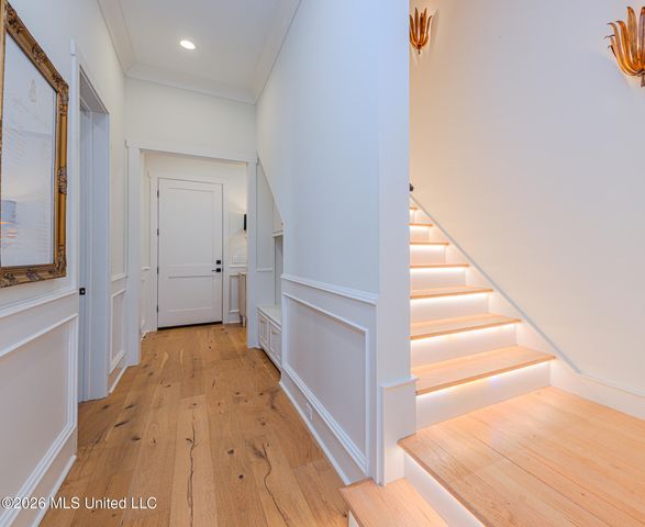 310 Lake Village Drive, Madison, MS 39110