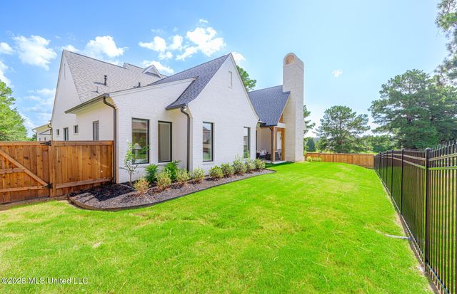 310 Lake Village Drive, Madison, MS 39110