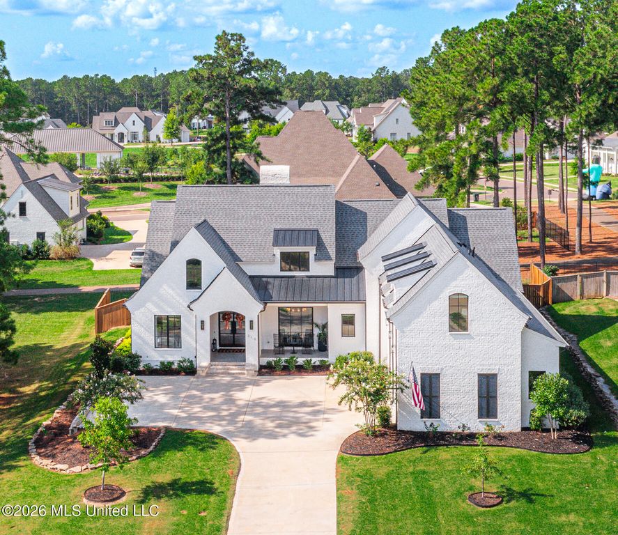 310 Lake Village Drive, Madison, MS 39110