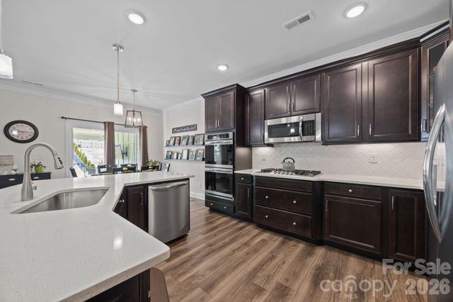 5327 Pembrey Drive, Denver, NC 28037