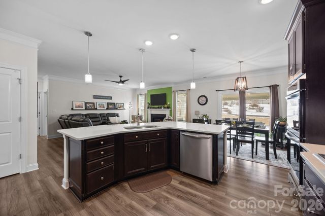 5327 Pembrey Drive, Denver, NC 28037