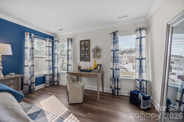 5327 Pembrey Drive, Denver, NC 28037