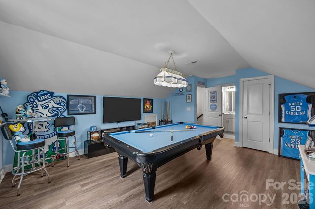 5327 Pembrey Drive, Denver, NC 28037