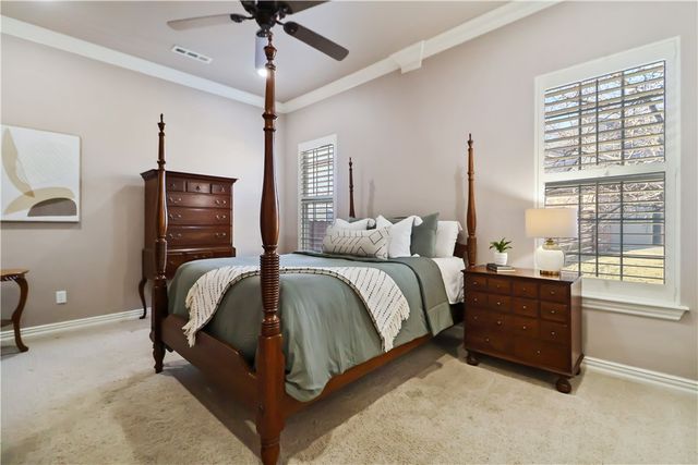 4869 Lavendon Place, Fayetteville, AR 72764