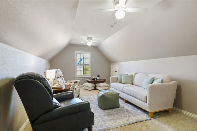 4869 Lavendon Place, Fayetteville, AR 72764