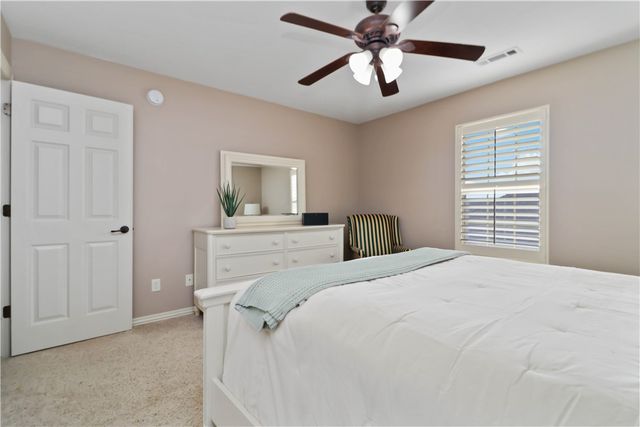 4869 Lavendon Place, Fayetteville, AR 72764