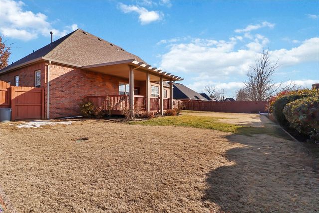 4869 Lavendon Place, Fayetteville, AR 72764