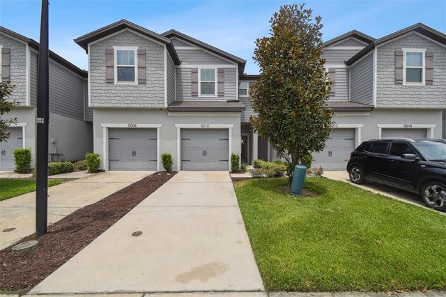 5010 BLUE LATAN LANE, Tampa, FL 33610