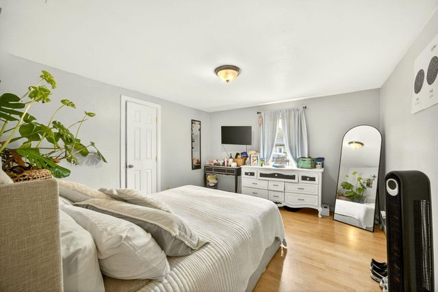 1702 SW Bridge Street, Grants Pass, OR 97526