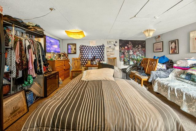 1702 SW Bridge Street, Grants Pass, OR 97526