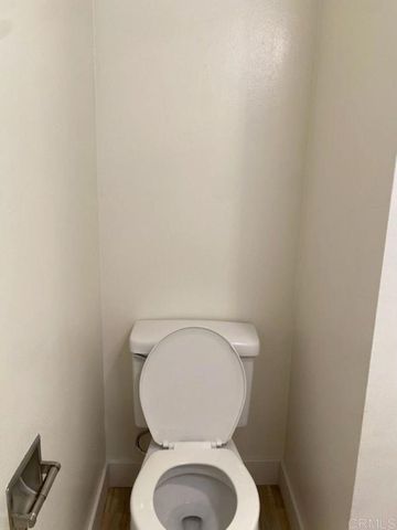 140 4th Street C, Del Mar, CA 92014