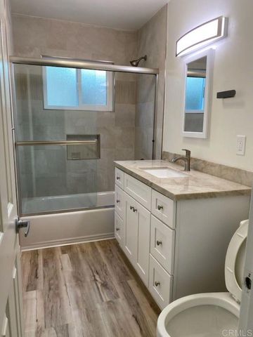 140 4th Street C, Del Mar, CA 92014