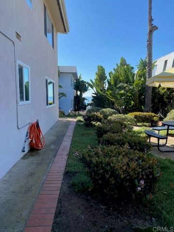 140 4th Street C, Del Mar, CA 92014