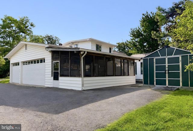 10951 POPLAR DR, Lusby, MD 20657