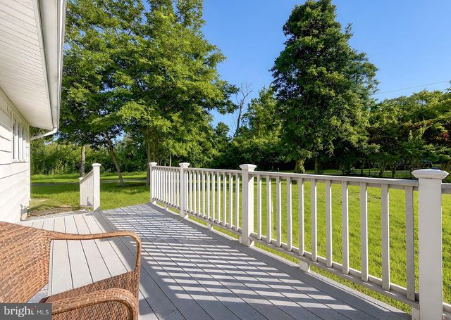 10951 POPLAR DR, Lusby, MD 20657