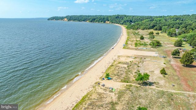 10951 POPLAR DR, Lusby, MD 20657