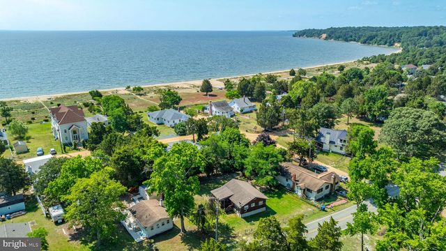 10951 POPLAR DR, Lusby, MD 20657