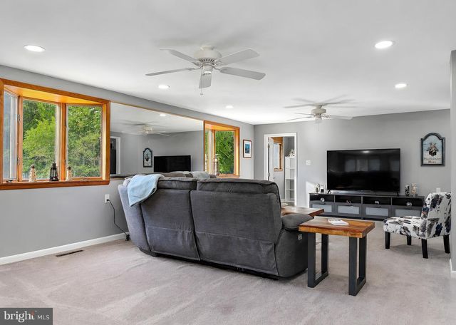 10951 POPLAR DR, Lusby, MD 20657