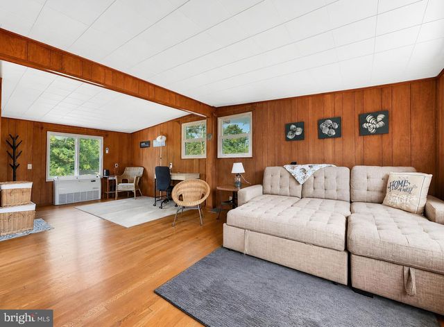 10951 POPLAR DR, Lusby, MD 20657