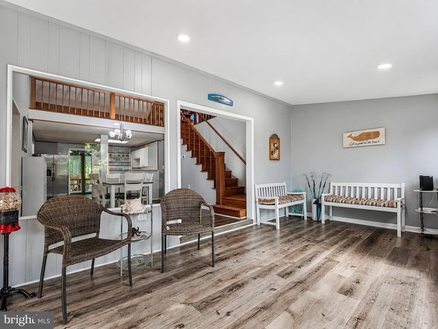 10951 POPLAR DR, Lusby, MD 20657