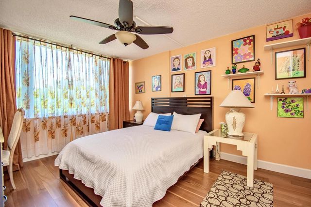 3912 S Ocean Boulevard, Highland Beach, FL 33487