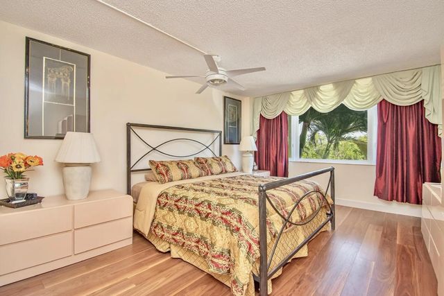 3912 S Ocean Boulevard, Highland Beach, FL 33487