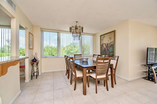 3912 S Ocean Boulevard, Highland Beach, FL 33487