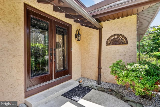 9 FOXCROFT CT, Voorhees, NJ 08043