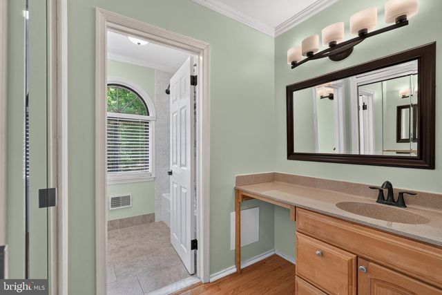 9 FOXCROFT CT, Voorhees, NJ 08043