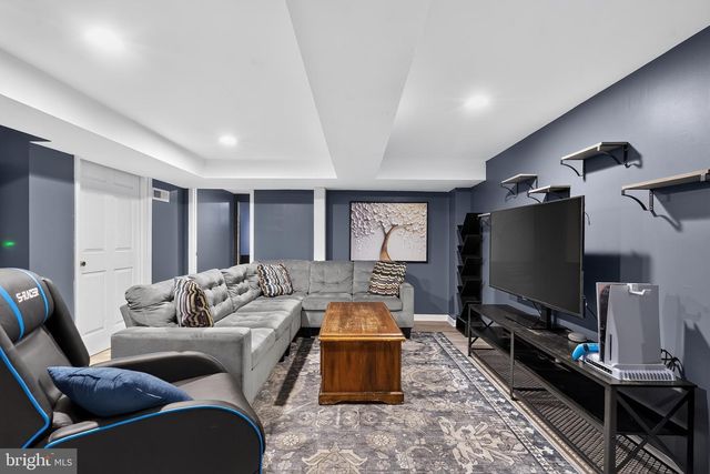 9 FOXCROFT CT, Voorhees, NJ 08043