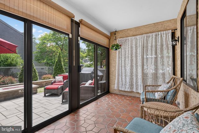 9 FOXCROFT CT, Voorhees, NJ 08043