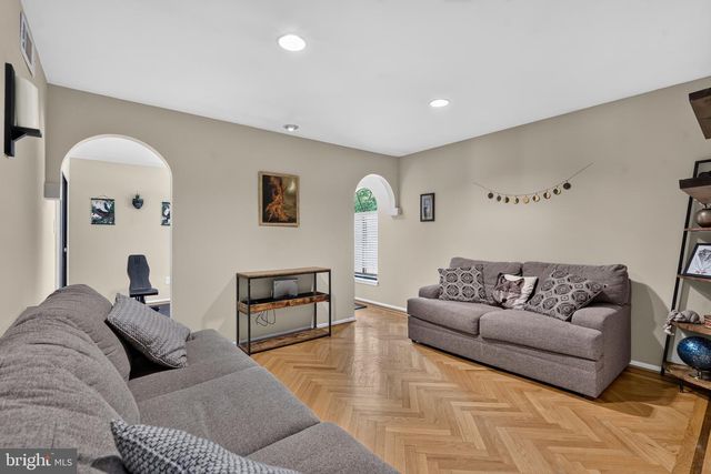9 FOXCROFT CT, Voorhees, NJ 08043